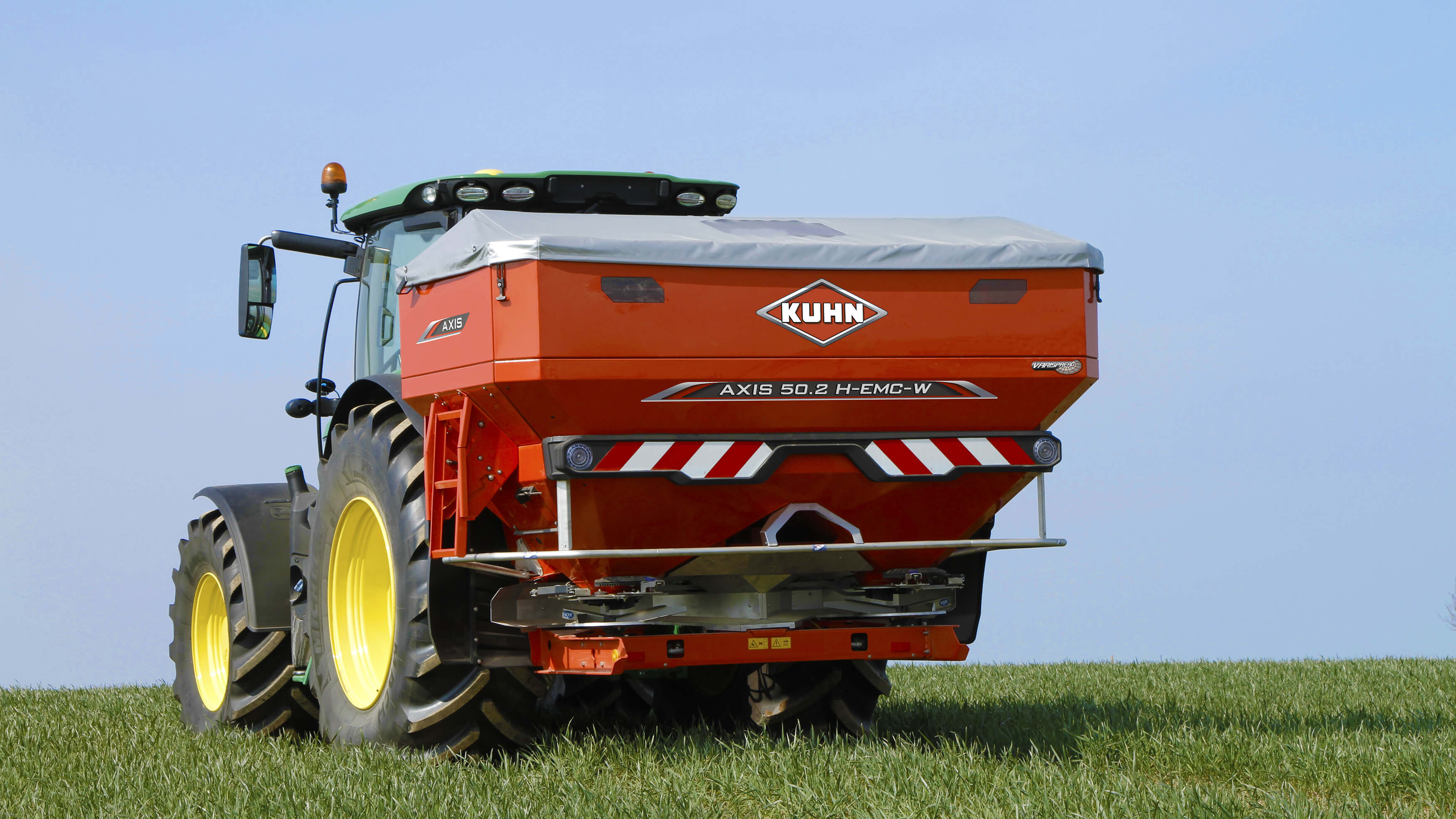Fertiliser Spreaders KUHN farm machinery