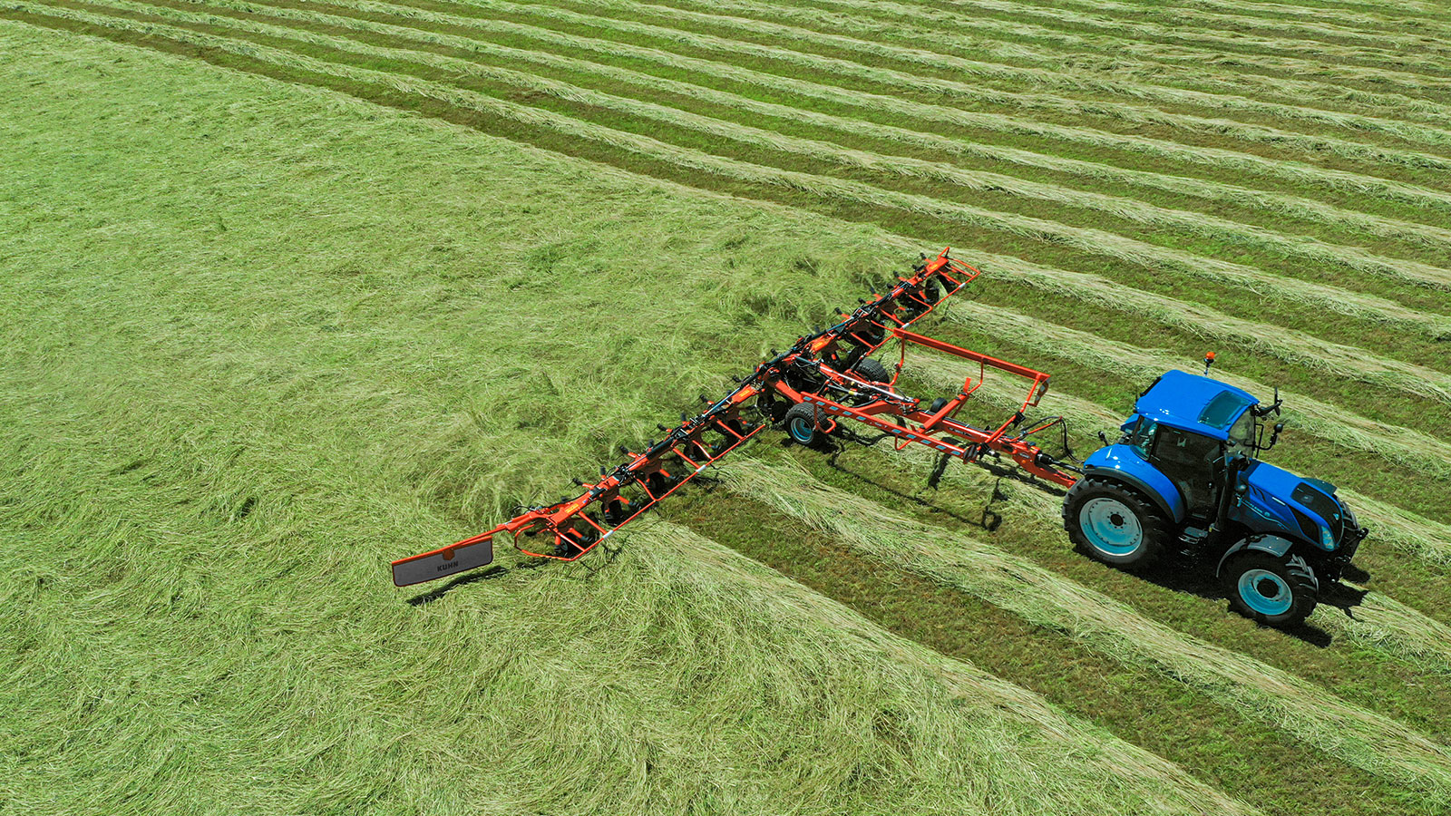 GF 13003 T: 13 m of simplicity! | KUHN farm machinery