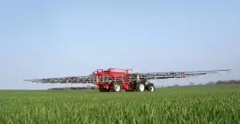 AERO GT 60.1fertiliser spreader at work