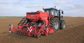 HR 3040 and VENTA 3020 seeding combination at work