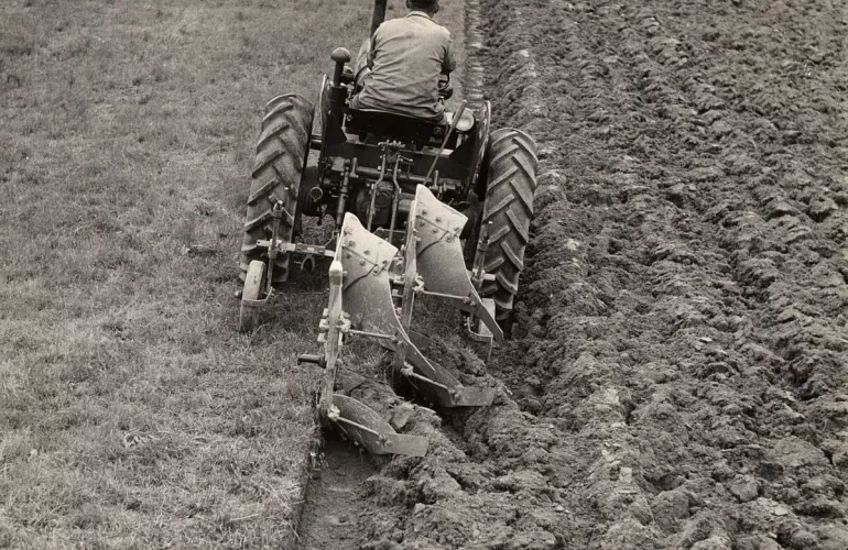old-huard-plough