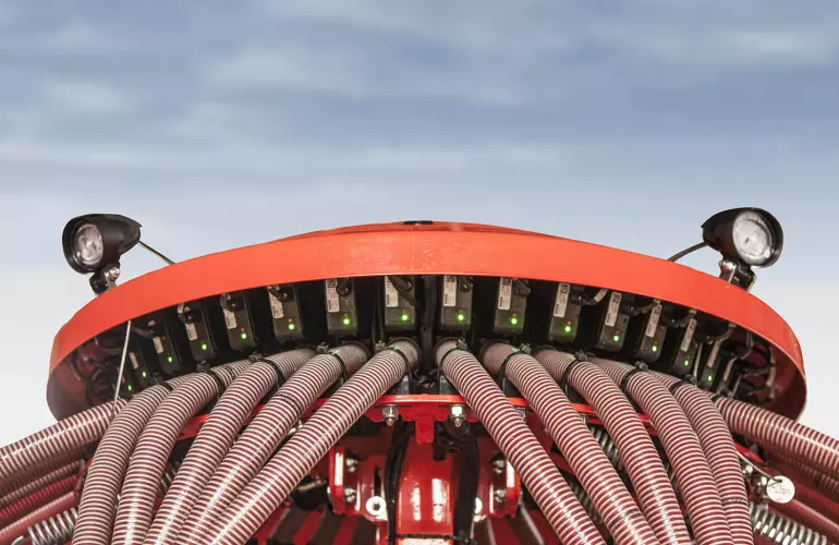 Work lights on the ESPRO seed drill