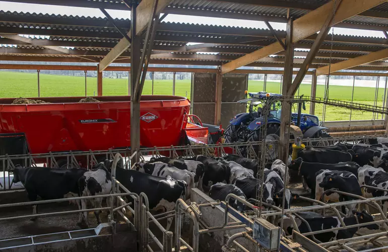 EUROMIX 3 CL at work