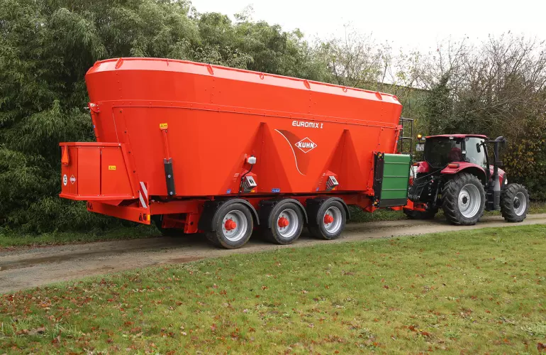 EUROMIX 3 DL at work