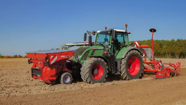 TF 1512 front hopper