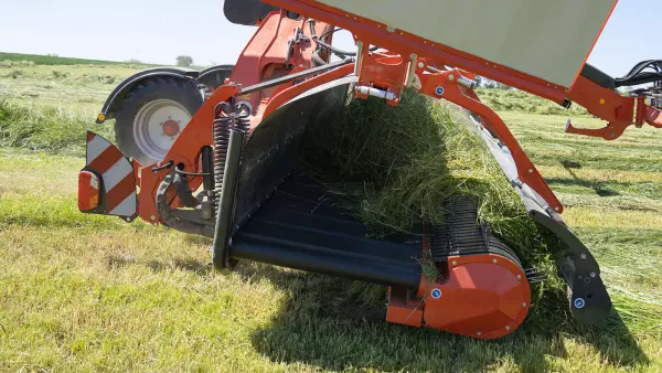 The pick-up and WINDGUARD with roller
