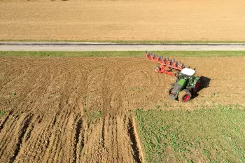 View of the VARI-LEADER plough making a U-turn in headland