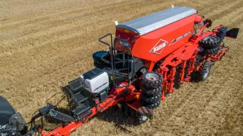 Extra sowing possibilities with the SH 1120 seeder