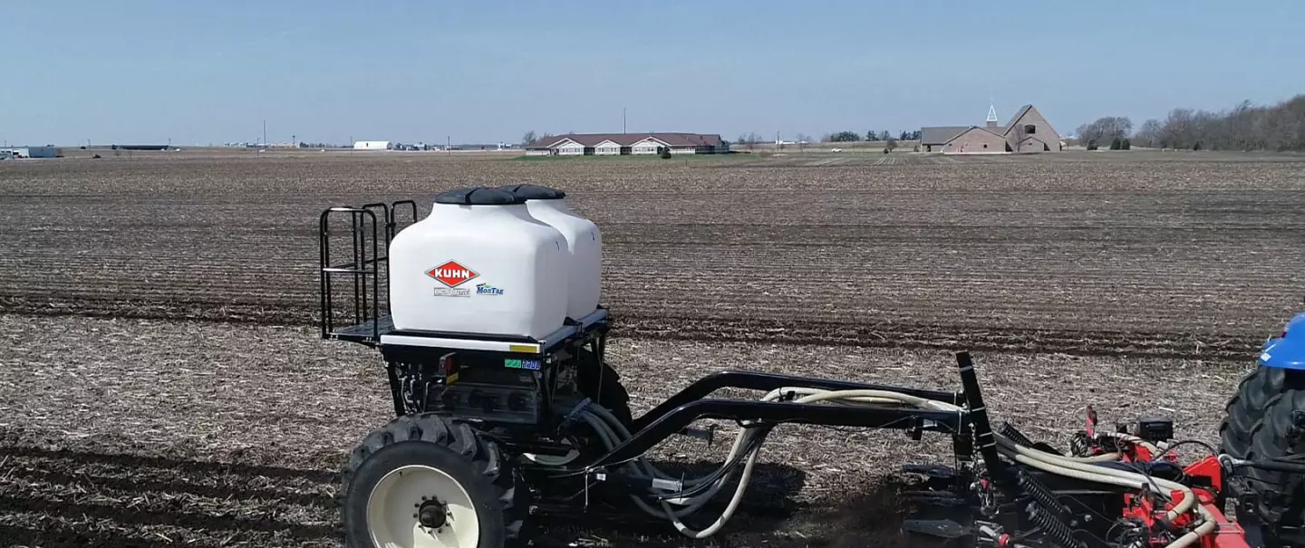 GLADIATOR 1210M in action