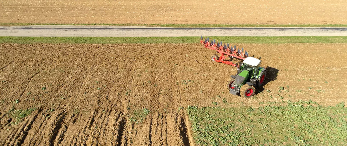 View of the VARI-LEADER plough turn at the headlands