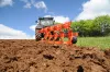MASTER 123 ploughs are ideal for tractors from 65 to 210 hp.