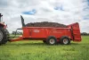 KUHN PS 242 ProSpread apron box spreader in action