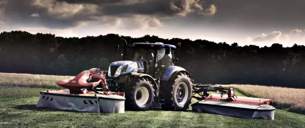 Triple mowers KUHN GMD - static view